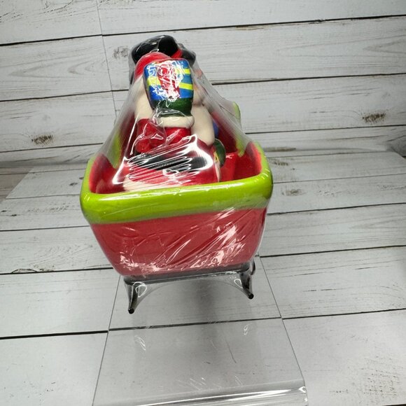 Santa & Snowman Salt & Pepper Shaker Set In Sleigh Christmas Decor NOS Sealed - Picture 4 of 10